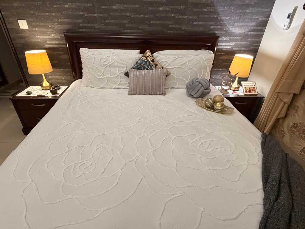 Pearl Petals Bedset