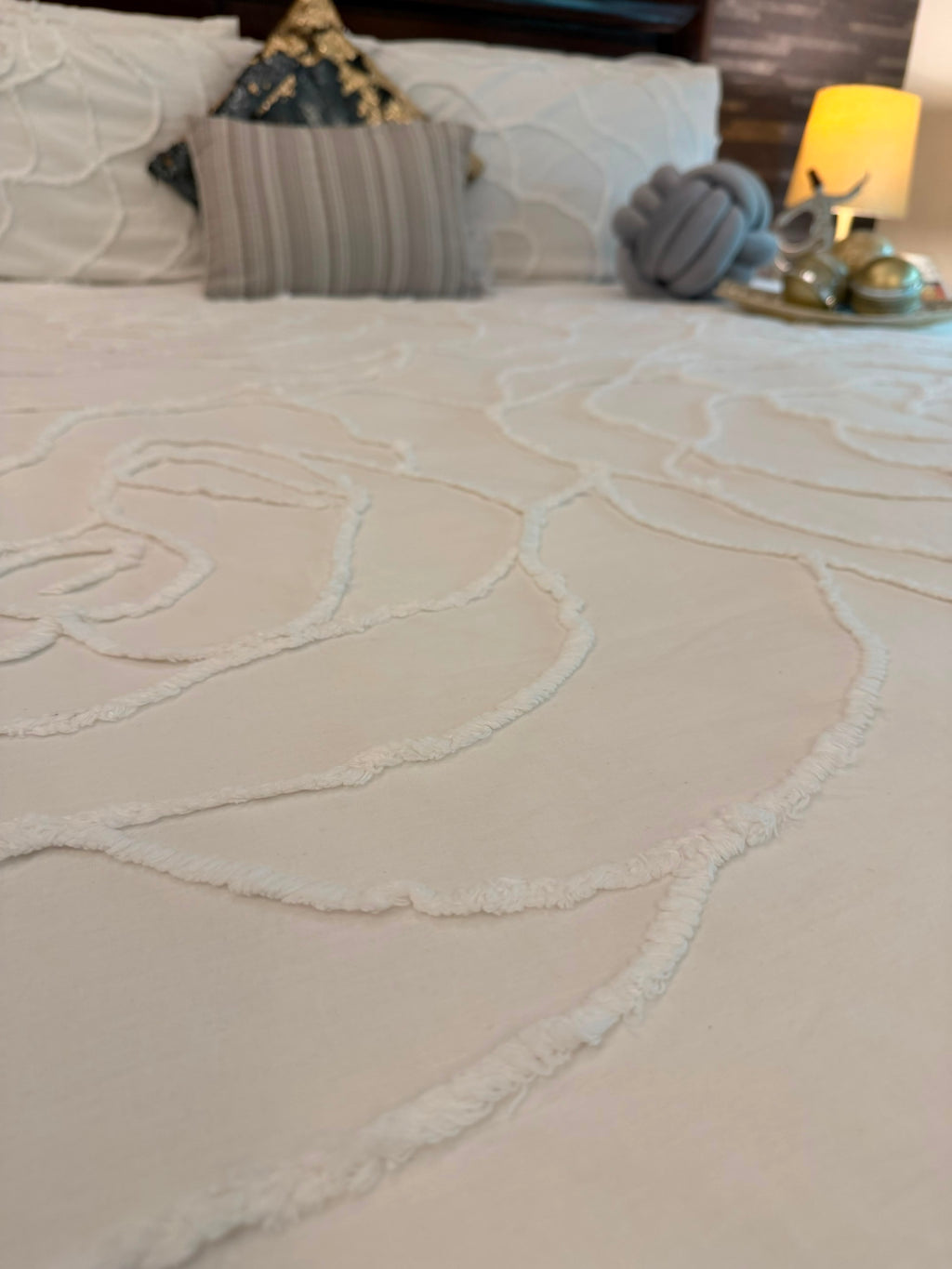 Pearl Petals Bedset