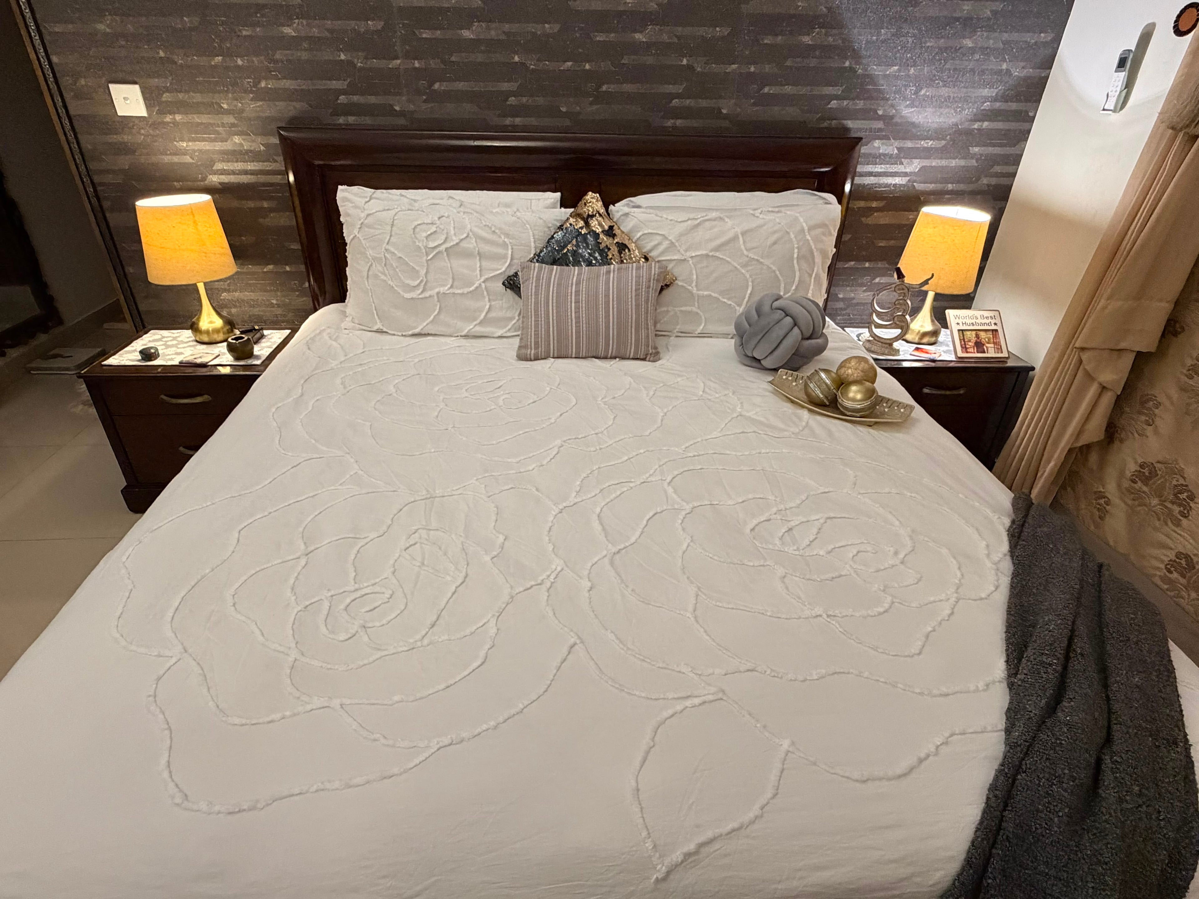 Pearl Petals Bedset
