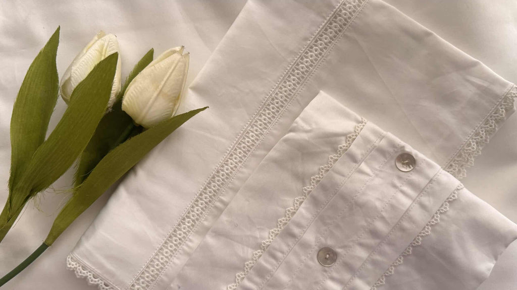 Belle & Lace